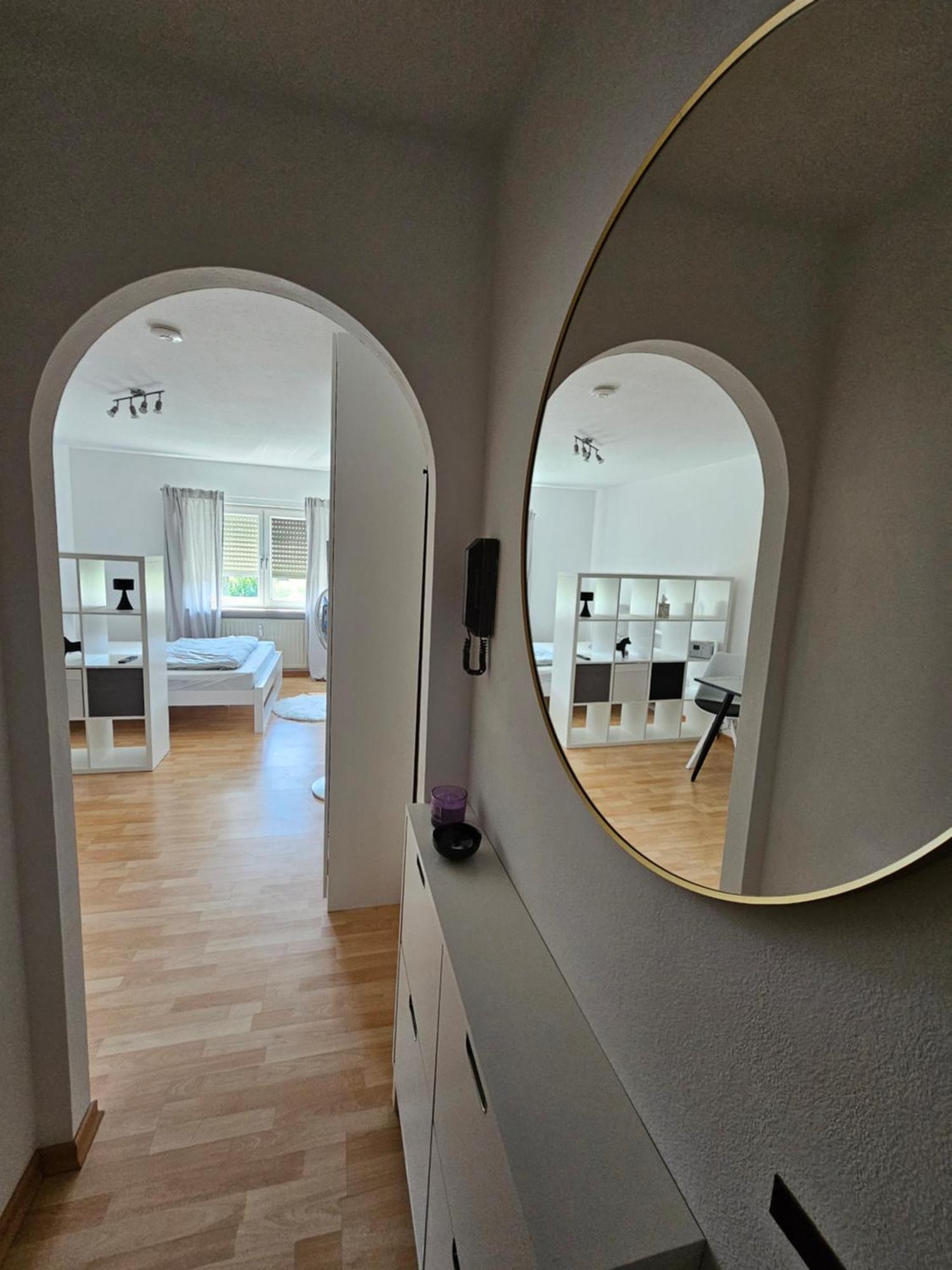 Charmante 1 Zimmerwohnung Mit Stellplatz ヴュルツブルク エクステリア 写真